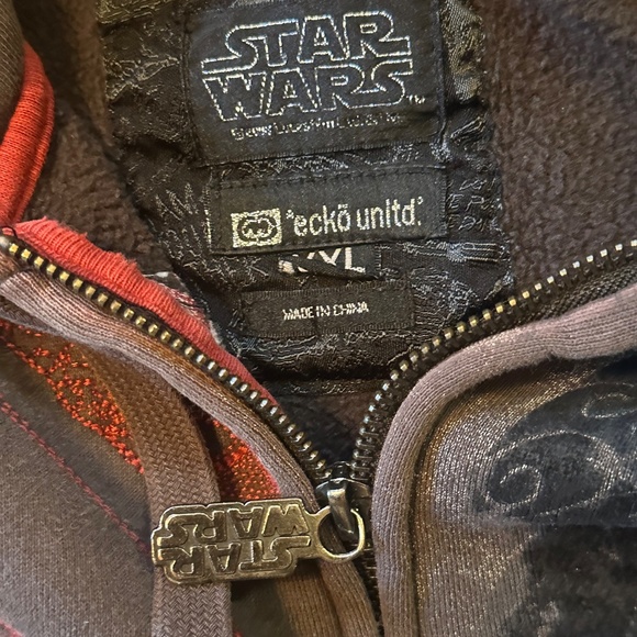 Ecko Unlimited Gray Hoodie with Black and Red Accents - Picture 6 of 6